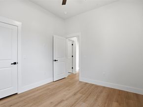 2315  Colony Court , Dallas Texas 75235