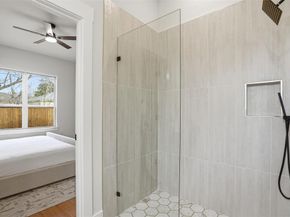 2315  Colony Court , Dallas Texas 75235