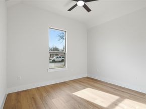 2315  Colony Court , Dallas Texas 75235