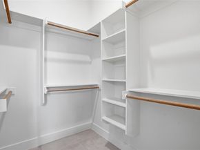 2315  Colony Court , Dallas Texas 75235