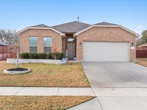1080  Mooring Drive , Azle Texas 76020
