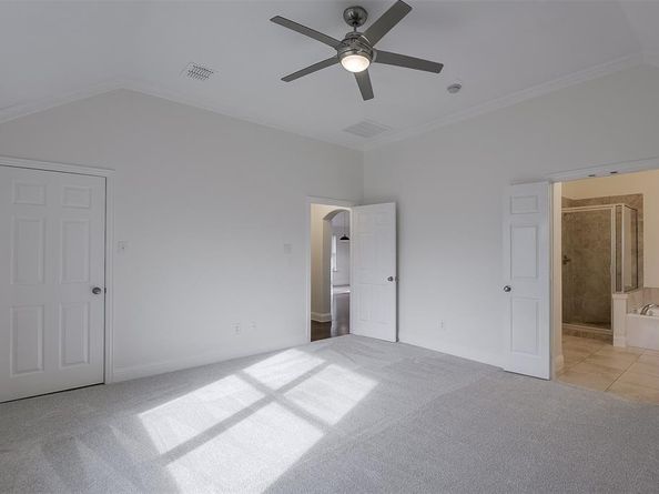 2727  Waterway Drive , Grand Prairie Texas 75054