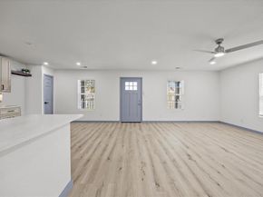 3515  Meadow Street , Dallas Texas 75215