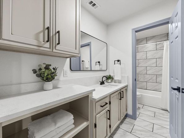 3515  Meadow Street , Dallas Texas 75215