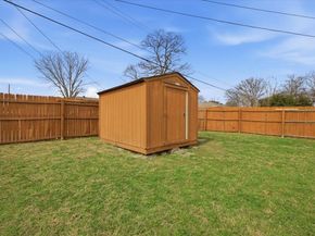 121  Hillside Lane , DeSoto Texas 75115