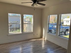 1430  Padgitt Avenue , Dallas Texas 75203