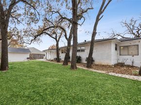 102  Woodland Drive , Highland Village Texas 75077