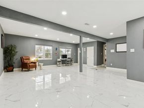 102  Woodland Drive , Highland Village Texas 75077