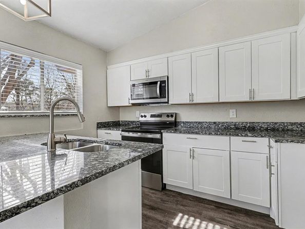 9680  Limestone Drive , Dallas Texas 75217