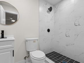 3811  Malden Lane , Dallas Texas 75216