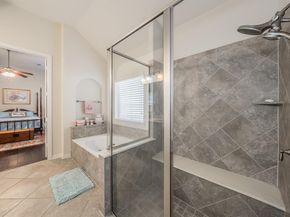 902  Enchanted Wood Drive , Arlington Texas 76005