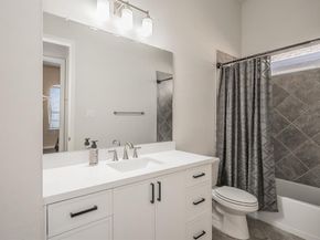 902  Enchanted Wood Drive , Arlington Texas 76005