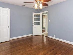 2514 W Jefferson Boulevard , Dallas Texas 75211