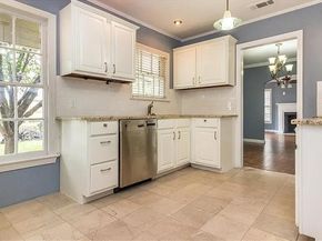 2514 W Jefferson Boulevard , Dallas Texas 75211