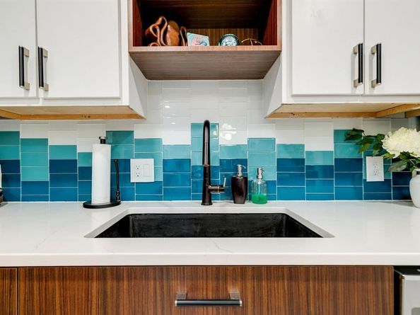 4347  Dickason Avenue  111, Dallas Texas 75219