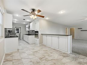 3920  Sanguinet Street , Fort Worth Texas 76107