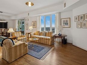 3401  Lee Parkway  2106, Dallas Texas 75219