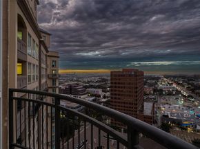 3401  Lee Parkway  2106, Dallas Texas 75219