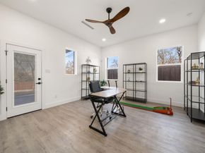 1919  Pollard Street , Dallas Texas 75208