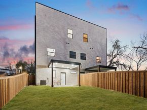 1919  Pollard Street , Dallas Texas 75208