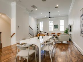 2123  Diversey Street , Dallas Texas 75201