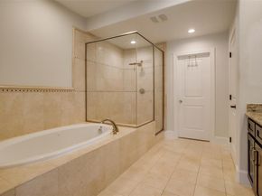 2123  Diversey Street , Dallas Texas 75201