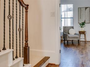 2123  Diversey Street , Dallas Texas 75201