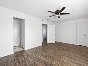 6833 S Creek Drive , Fort Worth Texas 76133