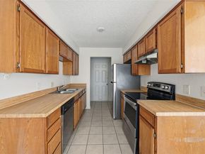 6833 S Creek Drive , Fort Worth Texas 76133