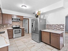 2133  Pleasant Drive , Dallas Texas 75227