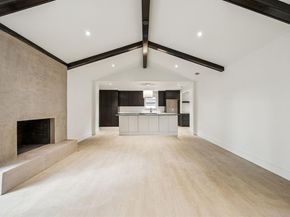 5635  Elm Valley Lane , Dallas Texas 75232