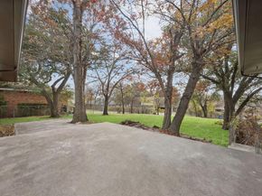 5635  Elm Valley Lane , Dallas Texas 75232