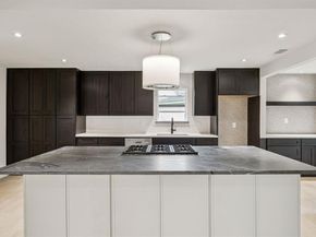 5635  Elm Valley Lane , Dallas Texas 75232