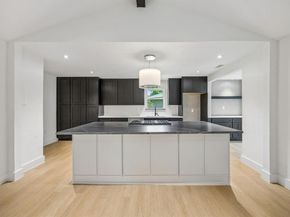 5635  Elm Valley Lane , Dallas Texas 75232