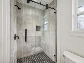 5635  Elm Valley Lane , Dallas Texas 75232