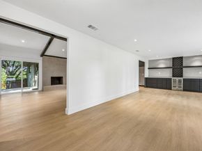 5635  Elm Valley Lane , Dallas Texas 75232
