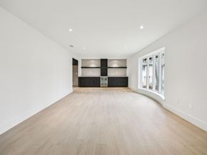 5635  Elm Valley Lane , Dallas Texas 75232