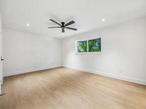 5635  Elm Valley Lane , Dallas Texas 75232