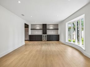 5635  Elm Valley Lane , Dallas Texas 75232