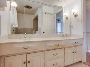 9630  Ravensway Drive , Dallas Texas 75238