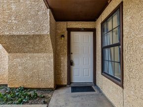 1735  Crest Grove Drive , Arlington Texas 76012