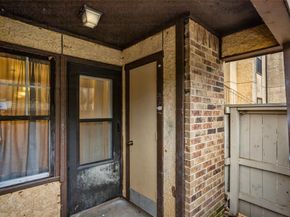 1735  Crest Grove Drive , Arlington Texas 76012