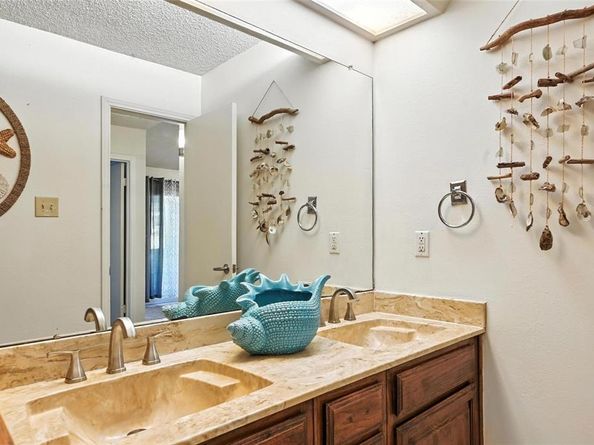 2101  Friendly Drive  3121, Arlington Texas 76011