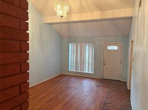 13360  Southview Lane , Dallas Texas 75240