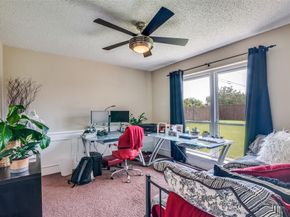 2001  Diamond Oaks Drive , Garland Texas 75044