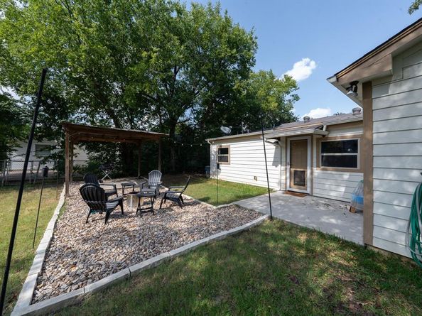 2017  Bluebonnet Drive , Fort Worth Texas 76111