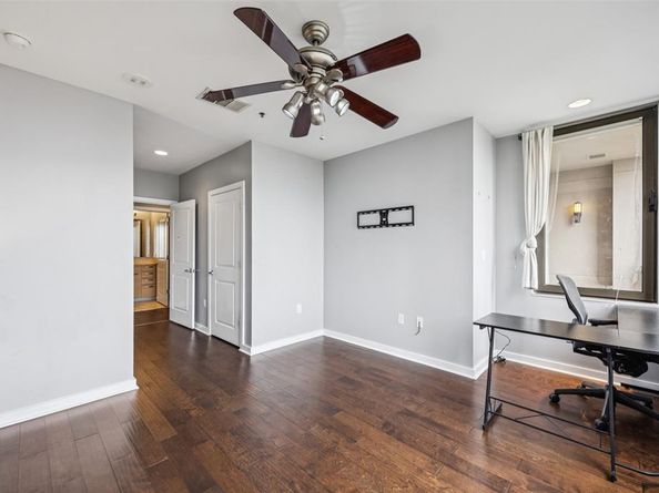 1200  Main Street  503, Dallas Texas 75202