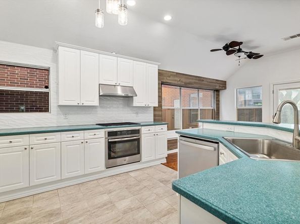 2904  Cedar Pass Court , Flower Mound Texas 75022