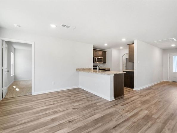 6334  Racer Summit Drive , Dallas Texas 75241