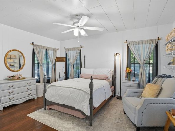 3244  Ryan Avenue , Fort Worth Texas 76110